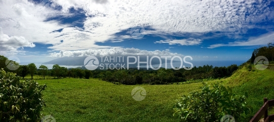 Tahiti Iti, vue panoramique depuis le plateau de Taravao