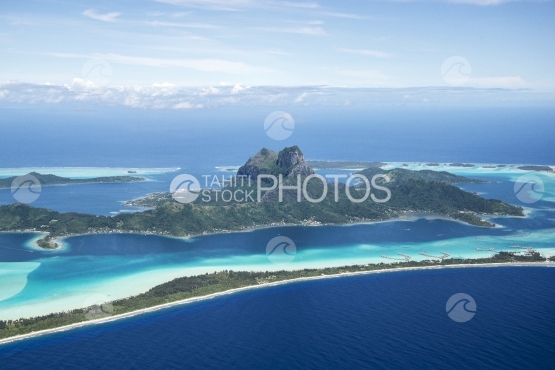 Bora Bora, Vue aérienne de l ile et son lagon