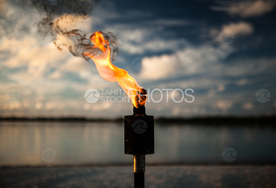 Bora Bora, Flamme de la torche