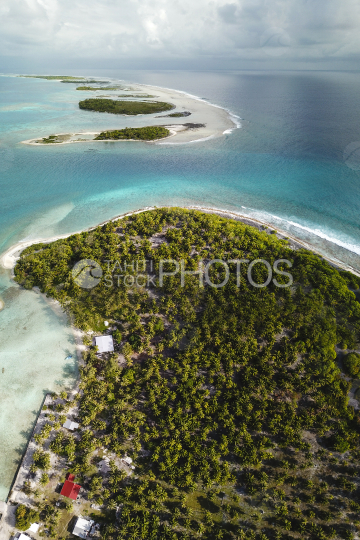 Vue aérienne d ilots le lagon de Rangiroa