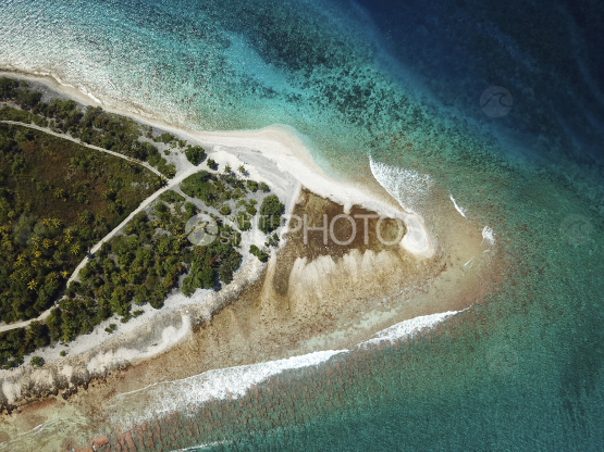 Fakarava, vue aérienne de la passe nord Ngarue