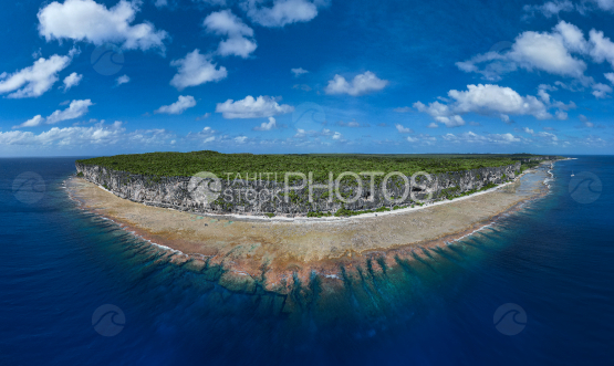 Ile de Makatea, Tuamotu, Polynésie, Vue aérienne par drone